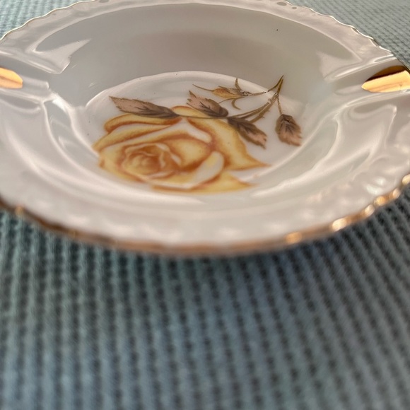 Antique/vintage, mini ceramic ashtray, Japan ORIGstamp, very unique, yellow rose - Picture 3 of 8